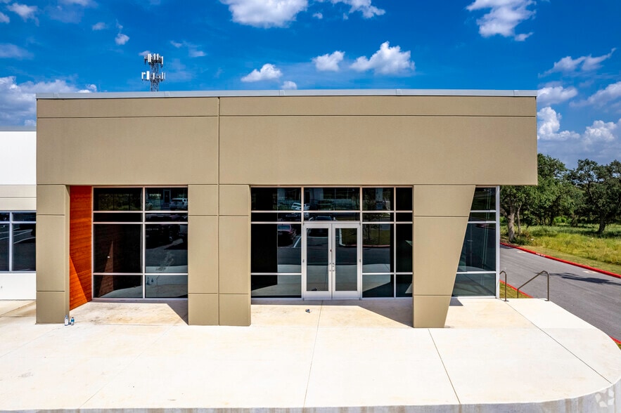 More Photos Of 15510 Vance Jackson, San Antonio Unknown For Lease