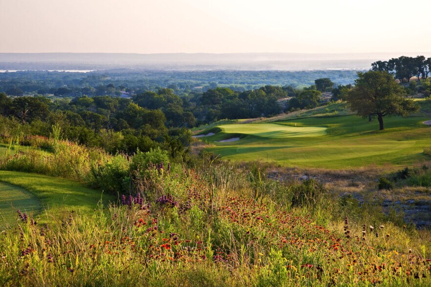 More Photos Of 200 Summit Rock Blvd, Horseshoe Bay Land For Sale