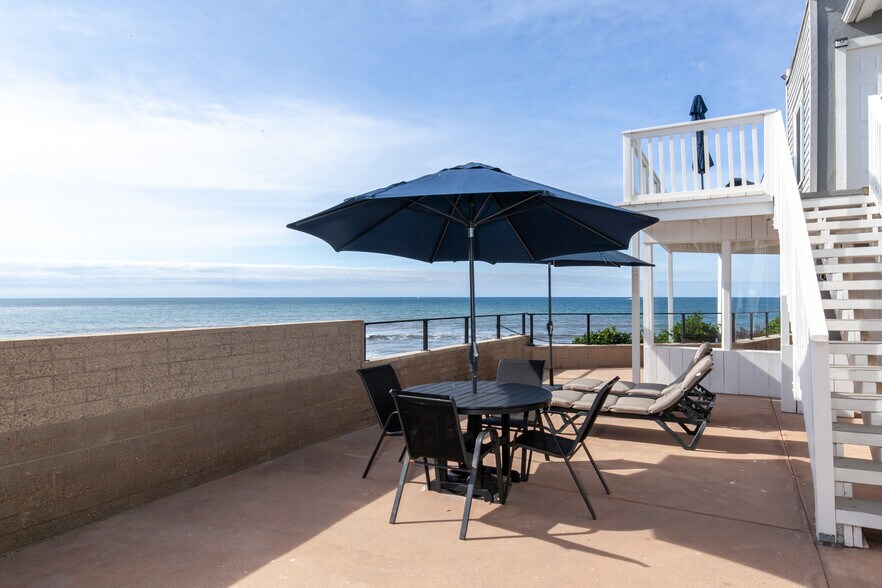 More Photos Of 1476-80 Pescadero Dr, San Diego Apartments For Sale