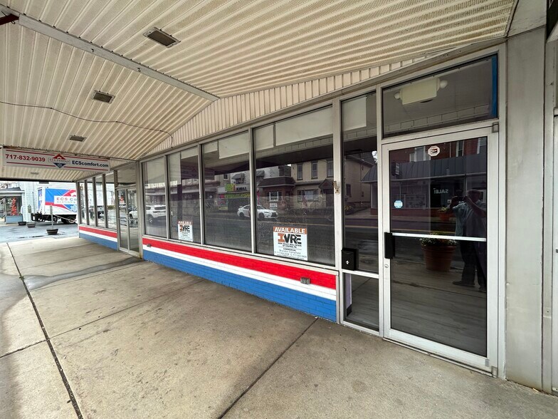 More Photos Of 29-33 E Main St, Palmyra General Retail For Lease