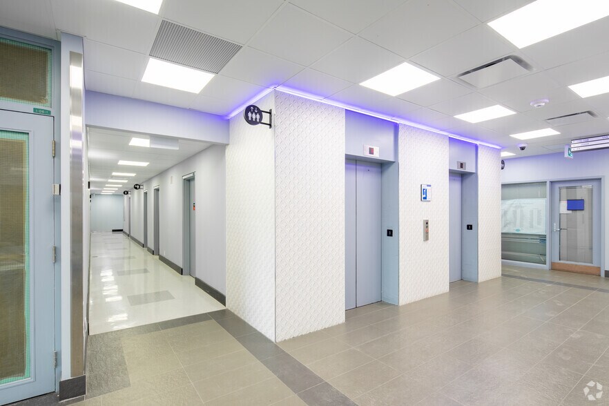 More Photos Of 2115 Finch Av W, Toronto Medical For Lease