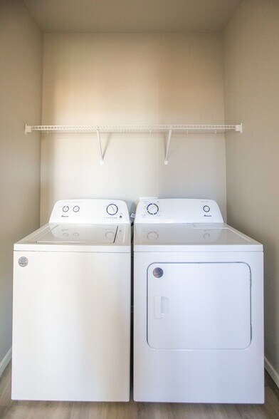 More Photos Of 421 NE 80th Ave, Hillsboro Apartments For Sale