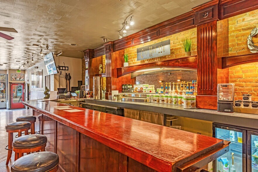 More Photos Of 224 S Union Ave, Pueblo Restaurant For Sale