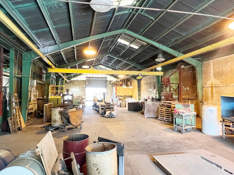More Photos Of 1200 Chesley Ave, Richmond Warehouse For Sale
