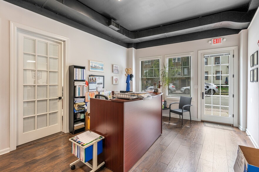 More Photos Of 67 Park Ave, Bloomfield Apartments For Sale