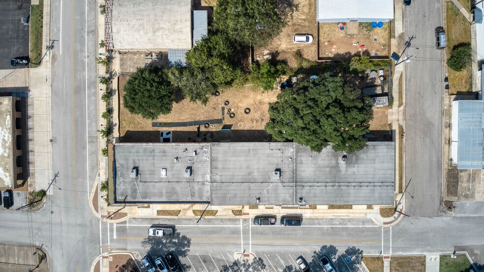 More Photos Of 2302 Main St, Waller Office For Sale