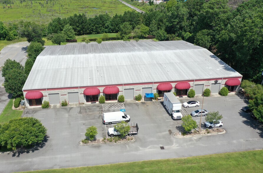 More Photos Of 1101 Chatham Pky, Garden City Flex For Lease