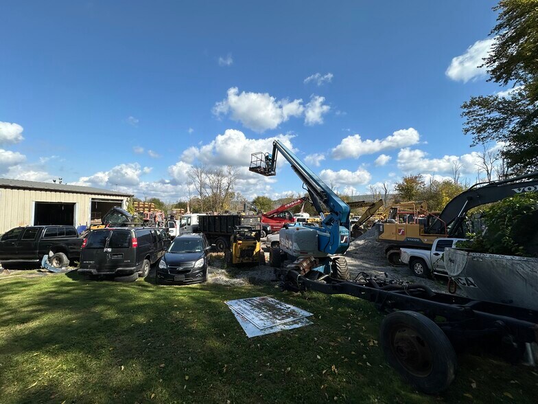 More Photos Of 272 Cornwall Hill Rd, Patterson Industrial For Sale