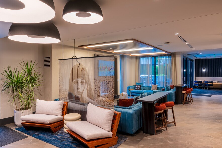 More Photos Of 1441 Peachtree St, Atlanta Apartments For Lease
