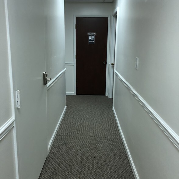 More Photos Of 2175 Highpoint Rd, Snellville Coworking Space