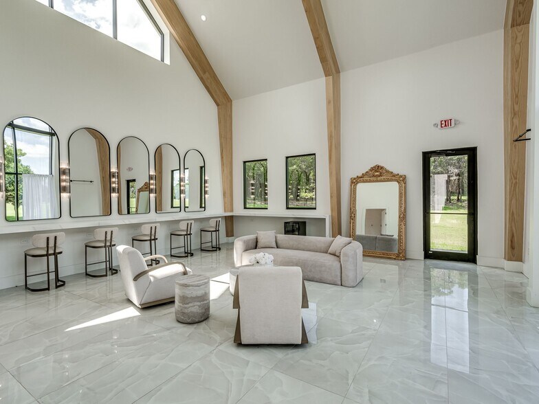 More Photos Of 20480 NE 164th St, Luther Lodge Meeting Hall For Sale