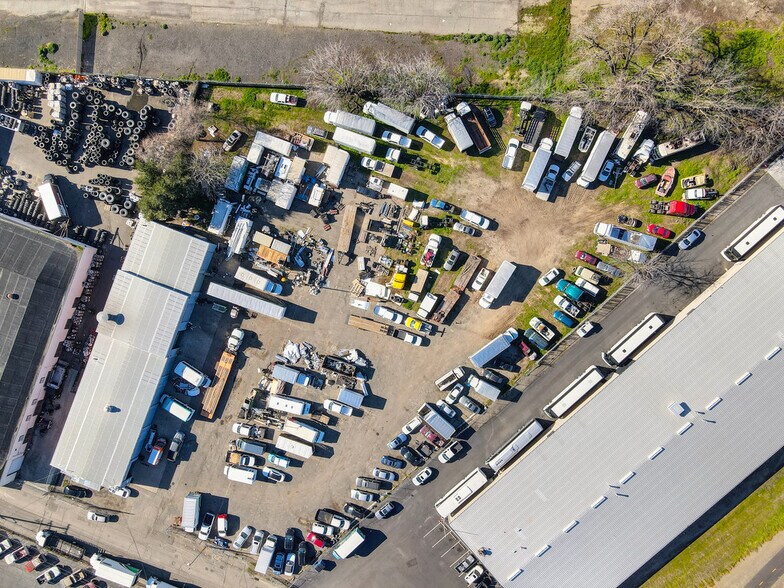 More Photos Of 1441 Richards Blvd, Sacramento Service For Lease