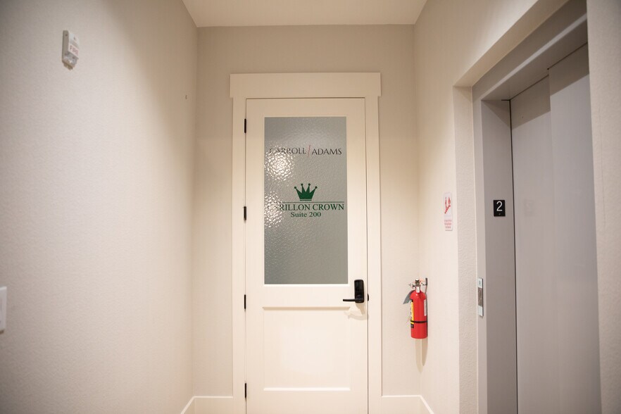 More Photos Of 161 Summit Ave, Southlake Office Residential For Lease