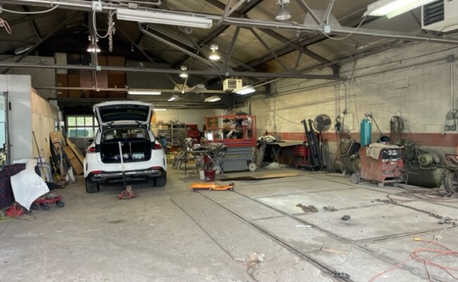 More Photos Of 630 Yale Ave, Swarthmore Industrial For Sale