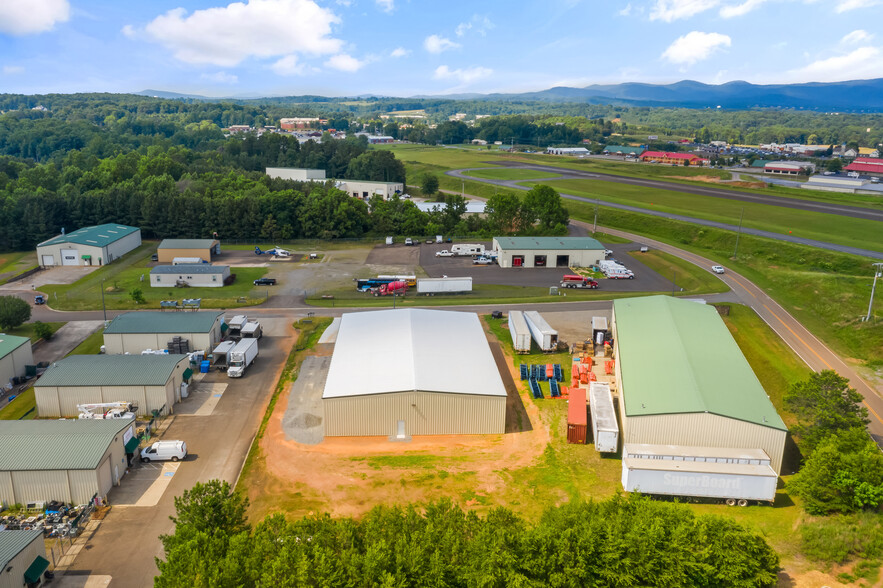 More Photos Of 27 Airport Business, Jasper Warehouse For Lease