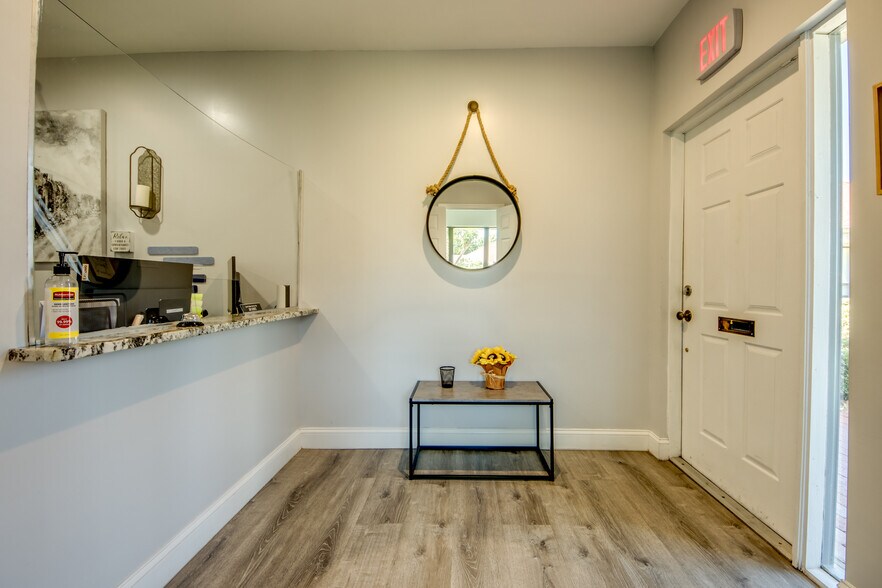 More Photos Of 12771 World Plaza Ln, Fort Myers Medical For Sale