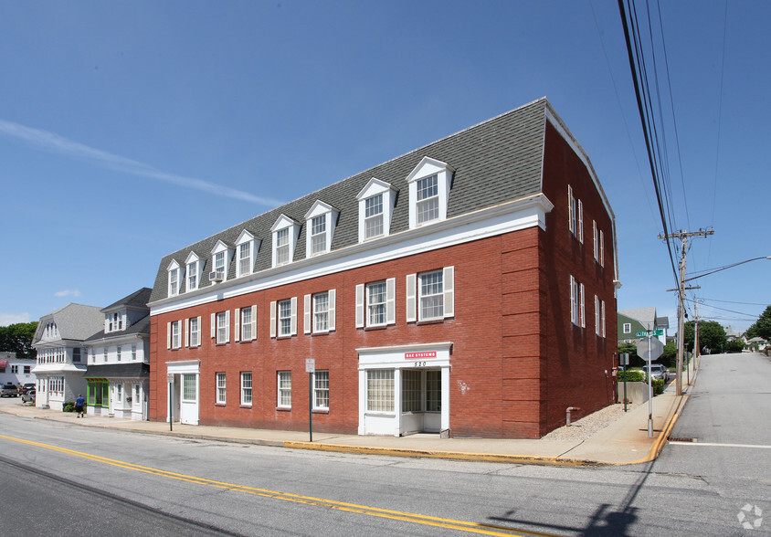 Primary Photo Of 514-520 Thames St, Groton Office Residential For Sale