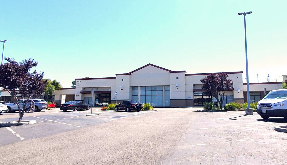 More Photos Of 20510-20830 Stevens Creek Blvd, Cupertino Unknown For Lease
