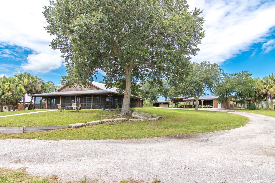 More Photos Of 6935 NE 48th St, Okeechobee Land For Sale