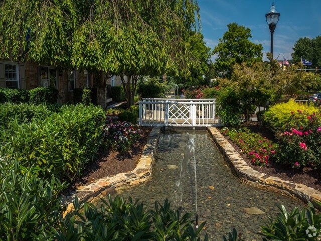 More Photos Of 10000 Greenside Dr, Cockeysville Apartments For Lease