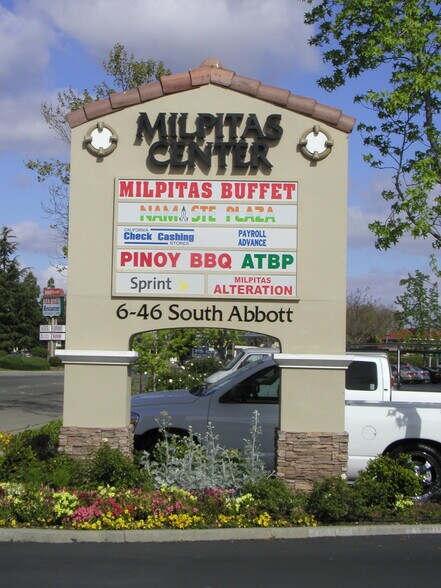 More Photos Of 301 W Calaveras Blvd, Milpitas Freestanding For Lease