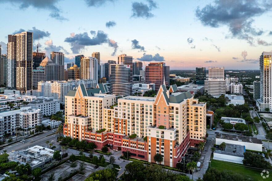 More Photos Of 100 N Federal Hwy, Fort Lauderdale Apartments For Lease