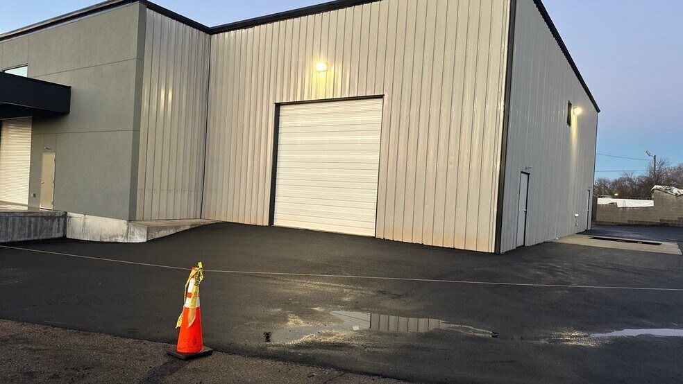 More Photos Of 9108 Warren H Abernathy Hwy, Spartanburg Light Manufacturing For Lease