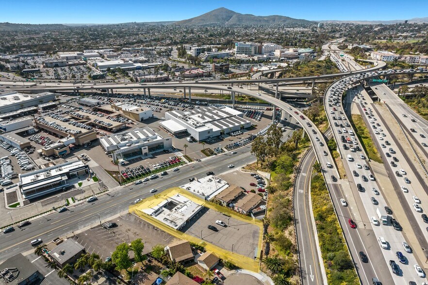 More Photos Of 8939 La Mesa Blvd, La Mesa Medical For Lease