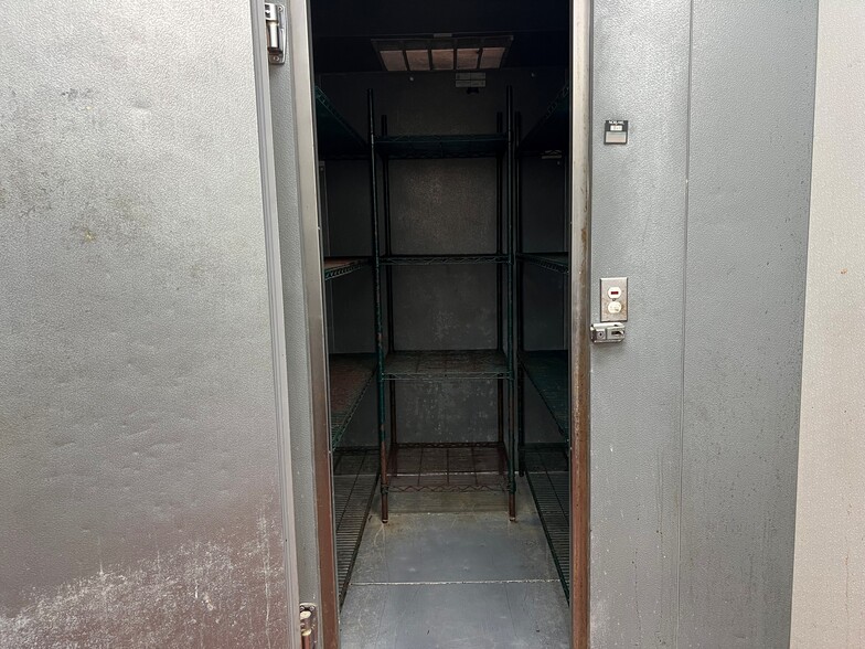 More Photos Of 6811-6889 S Eastern Ave, Las Vegas Unknown For Lease