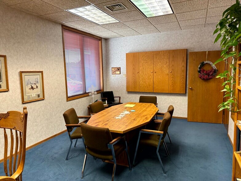 More Photos Of 100 1st Ave N, Great Falls Office For Sale