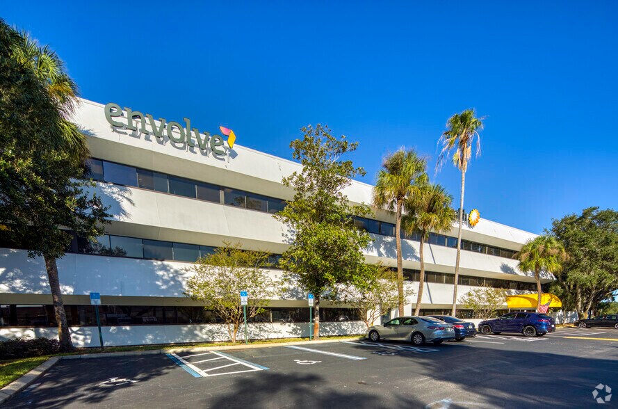 More Photos Of 5130 Eisenhower Blvd, Tampa Office For Lease