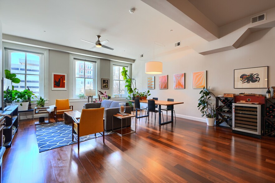 More Photos Of 1025 St. Paul St, Baltimore Apartments For Sale