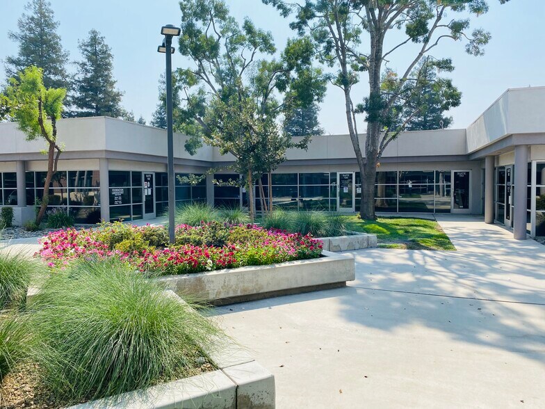 More Photos Of 6001 Truxtun Ave, Bakersfield Medical For Lease