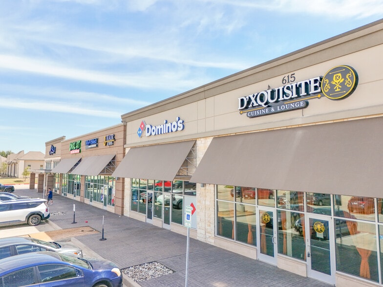 More Photos Of 615 Main St, Frisco Storefront For Sale