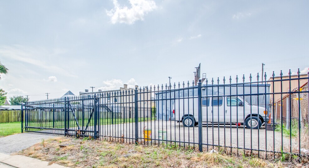 More Photos Of 592-594 N 2nd St, Memphis Freestanding For Sale