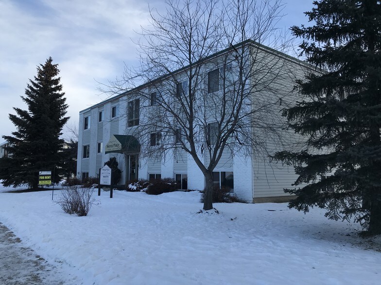 More Photos Of 13025 69th St NW, Edmonton Apartments For Sale