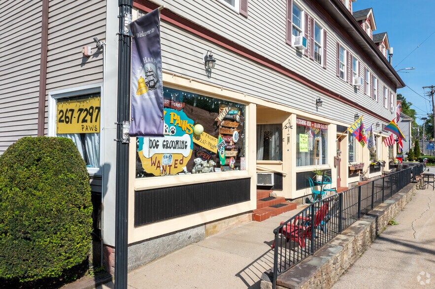 More Photos Of 82 Main St, East Hampton Apartments For Lease
