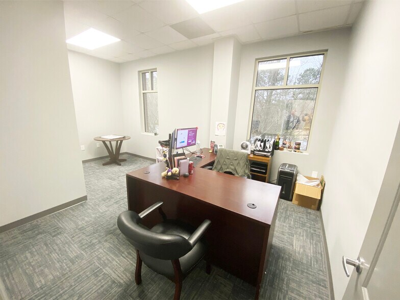 More Photos Of 1101 Old Trolley Rd, Summerville Medical For Lease