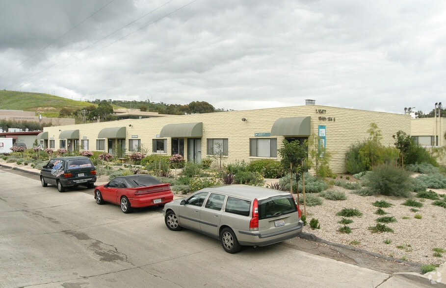 More Photos Of 10461-10475 Roselle St, San Diego Warehouse For Lease