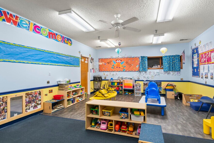 More Photos Of 805 Chatham Rd, Springfield Schools For Sale