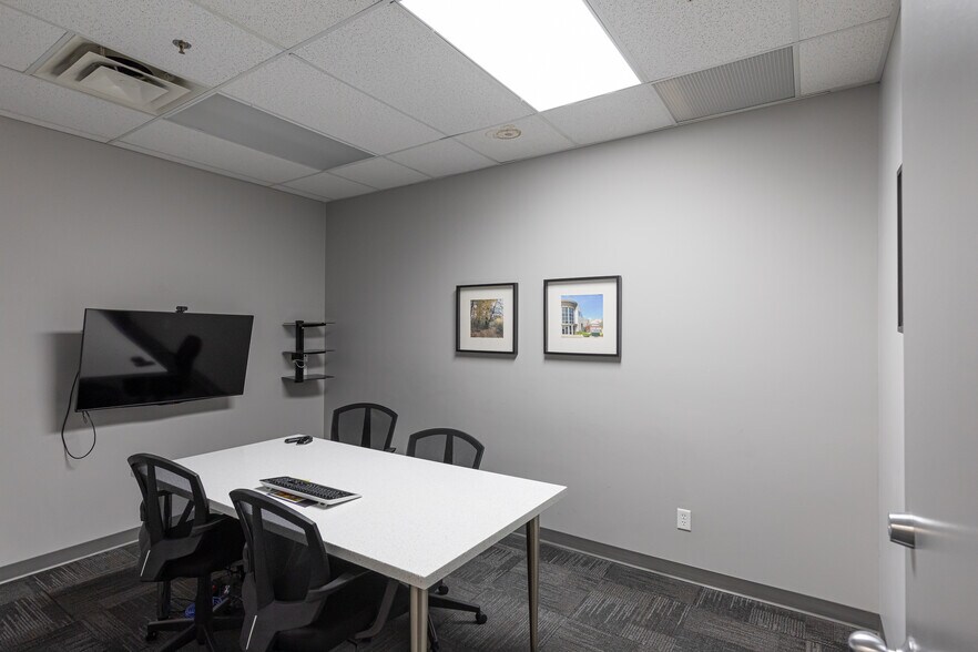 More Photos Of 30781 Simpson Rd, Abbotsford Warehouse For Lease