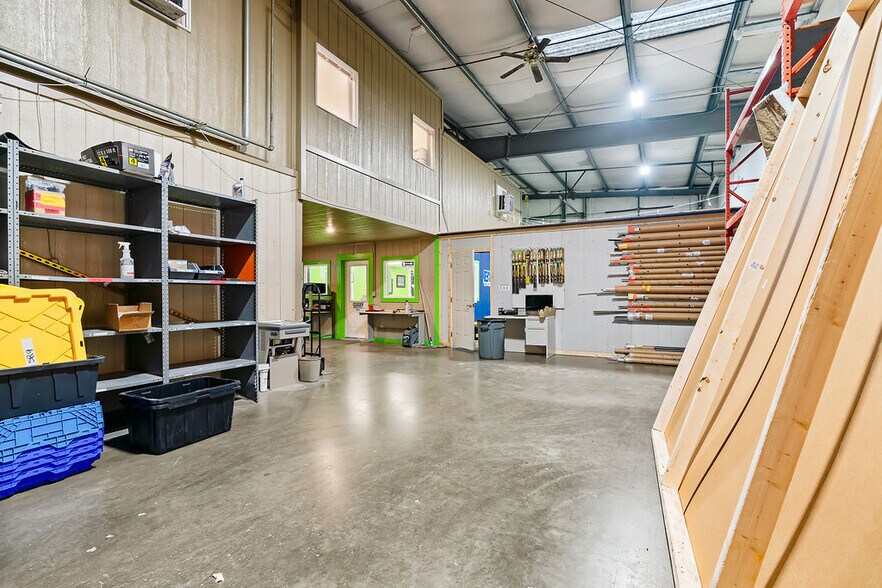 More Photos Of 1220 Industrial Way, Union Gap Warehouse For Lease