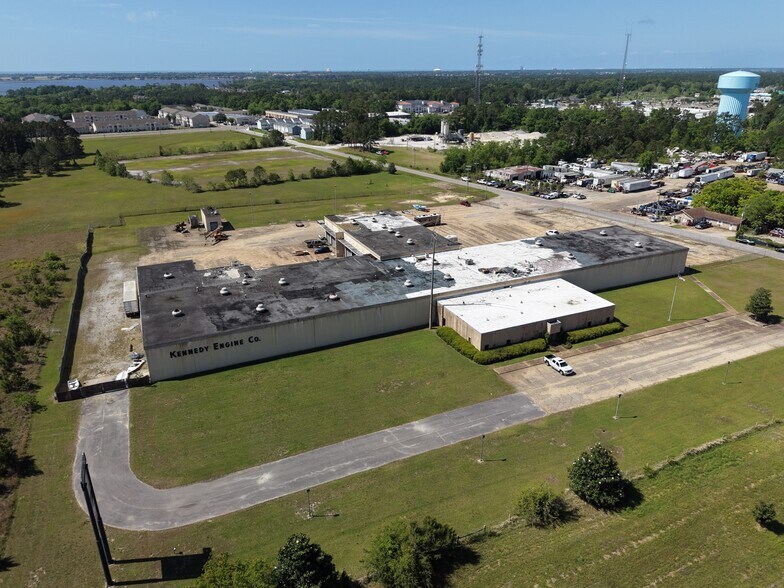 More Photos Of 980 Motsie Rd, Biloxi Warehouse For Sale