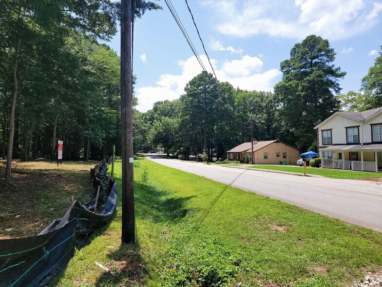 More Photos Of 947-963 Sheppard Rd, Stone Mountain Land For Sale