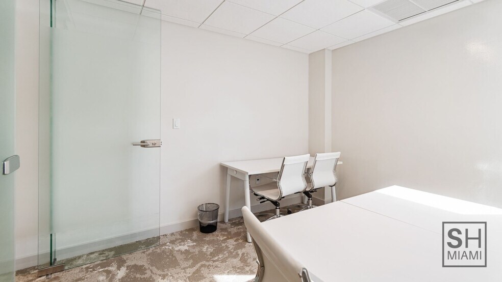 More Photos Of 820 W 41st St, Miami Beach Coworking Space