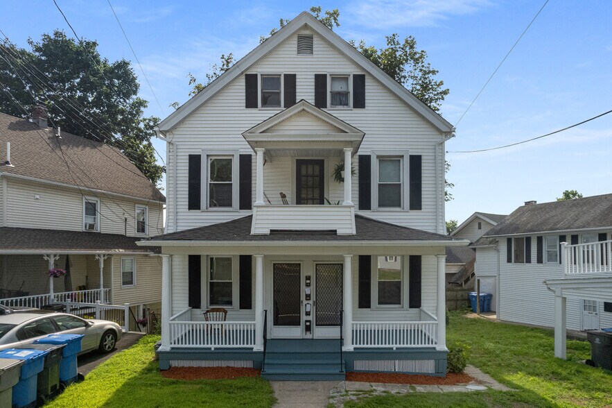 More Photos Of 444-445 West St, Bristol Multifamily For Sale