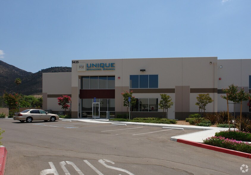 Primary Photo Of 9435 Bond Ave, El Cajon Warehouse For Lease