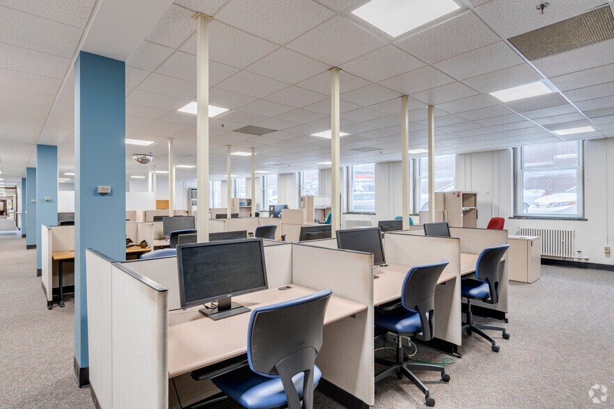 More Photos Of 313 W Liberty St, Lancaster Office For Lease