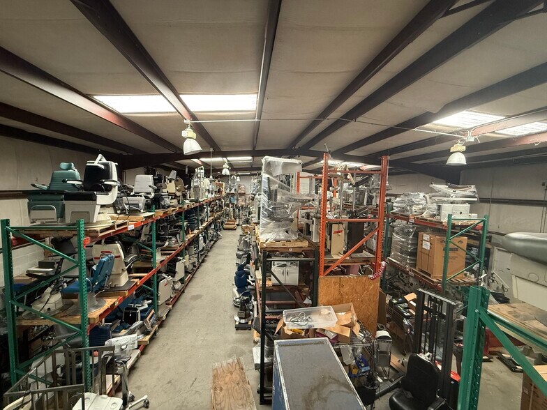 More Photos Of 2711 Airport Rd, Plant City Industrial For Sale