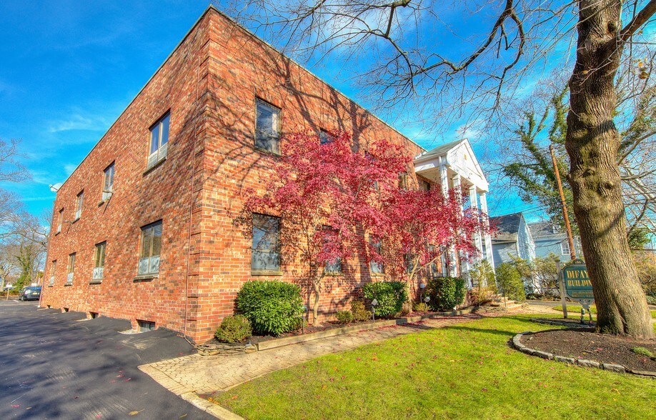 More Photos Of 188 E Bergen Pl, Red Bank Office For Sale